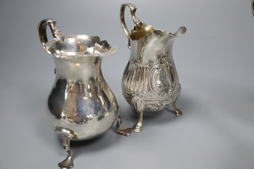 Five silver cream jugs, various dates and makers, approx 14oz